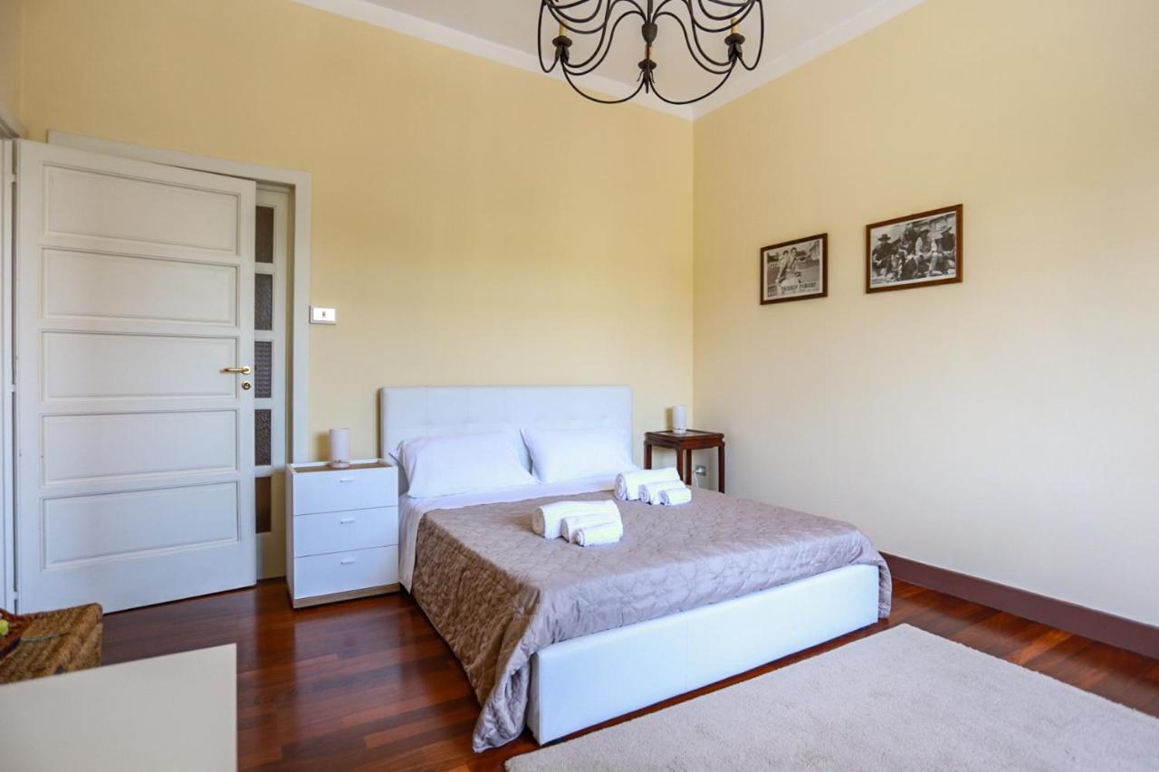 Marconi 7- City Centre Apartment Sit เลชเช ภายนอก รูปภาพ