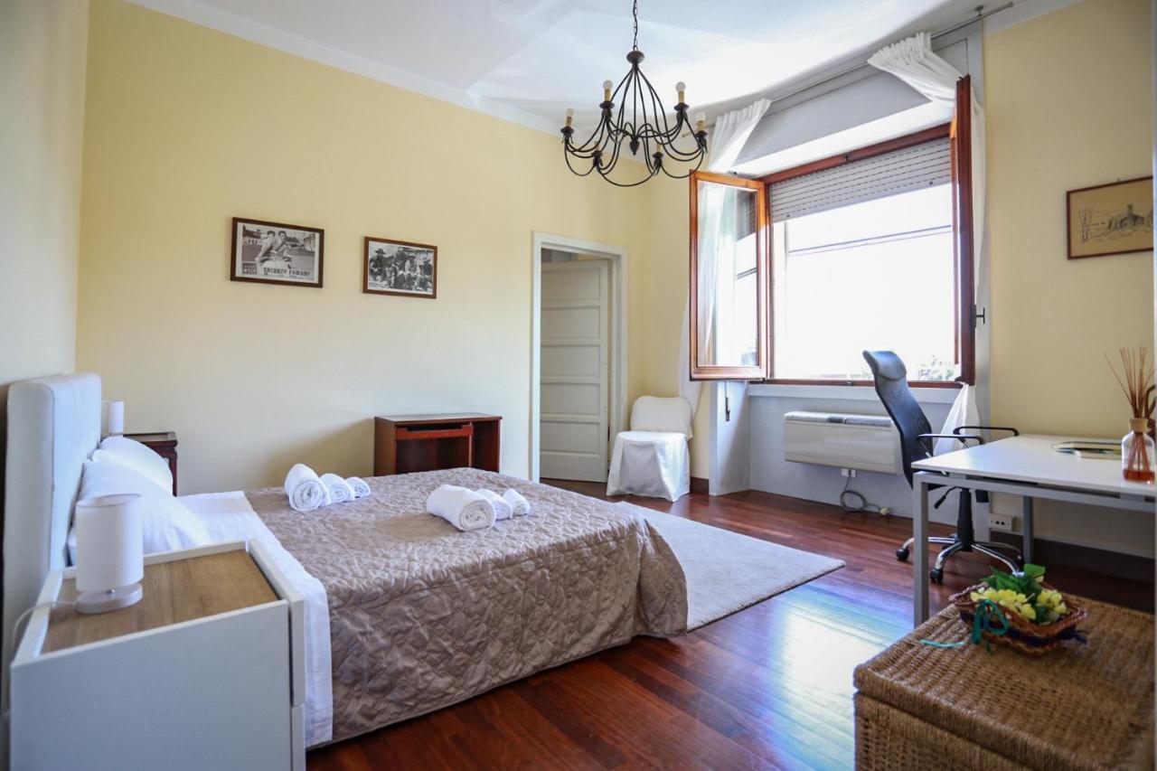 Marconi 7- City Centre Apartment Sit เลชเช ภายนอก รูปภาพ